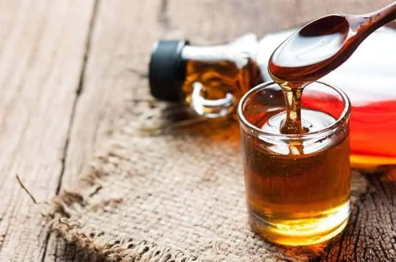 Klenovyy Sirop Portitsya Kak Dolgo Hranitsya Klenovyy Sirop 1 800x530